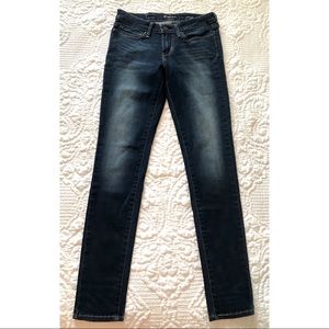 ❁∙Slight Curve Levi’s® Modern Rise Skinny Jeans∙❁